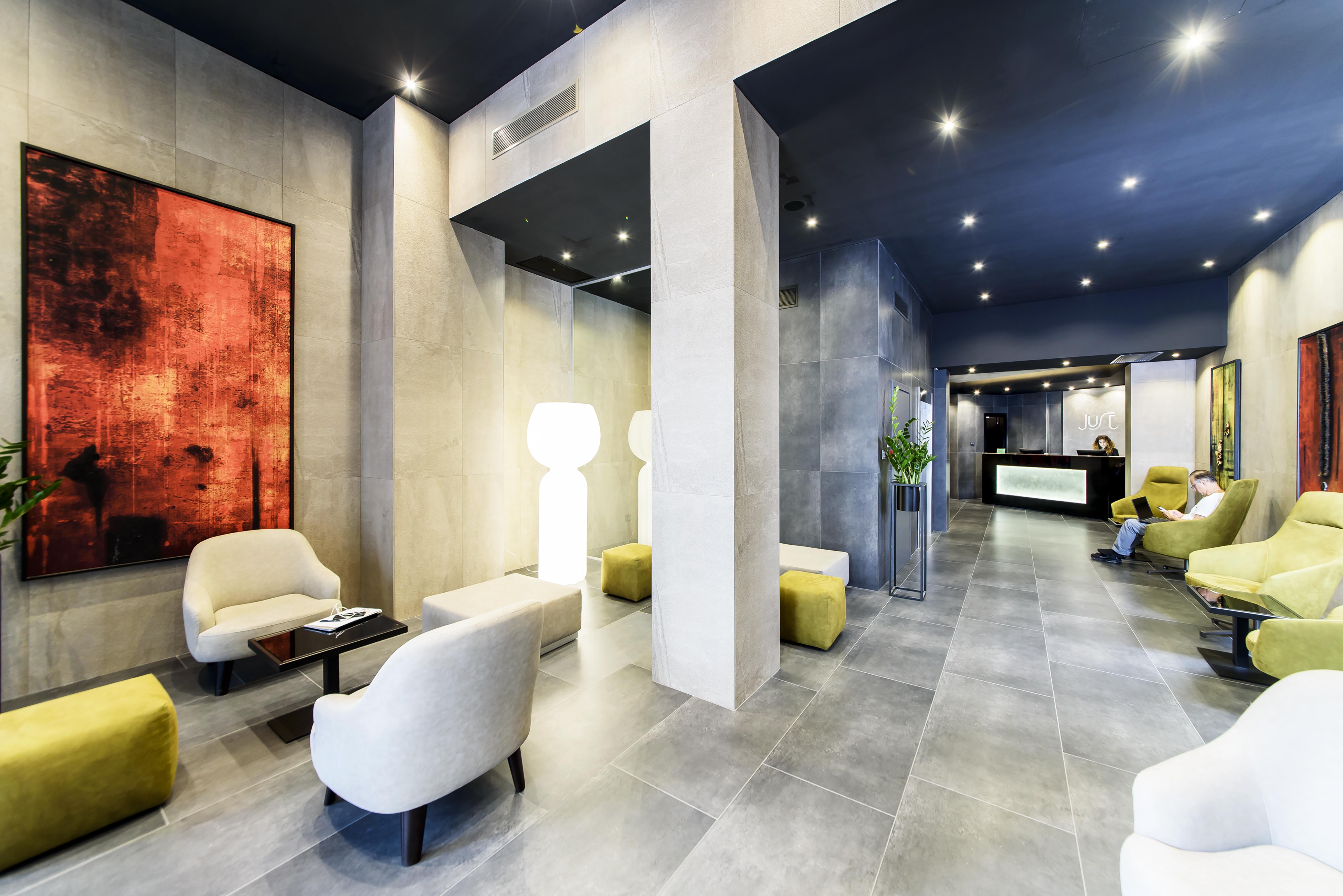 Just Hotel Milano Esterno foto