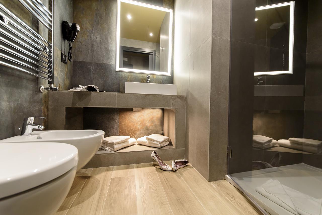 Just Hotel Milano Esterno foto